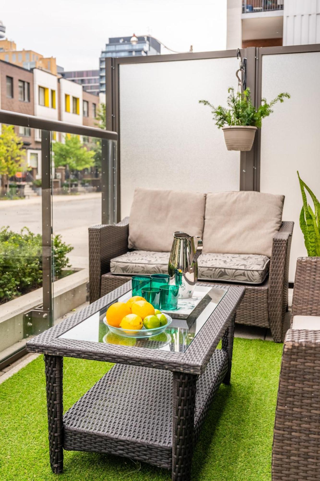 Spacious Corner Apartment Downtown Toronto Luaran gambar