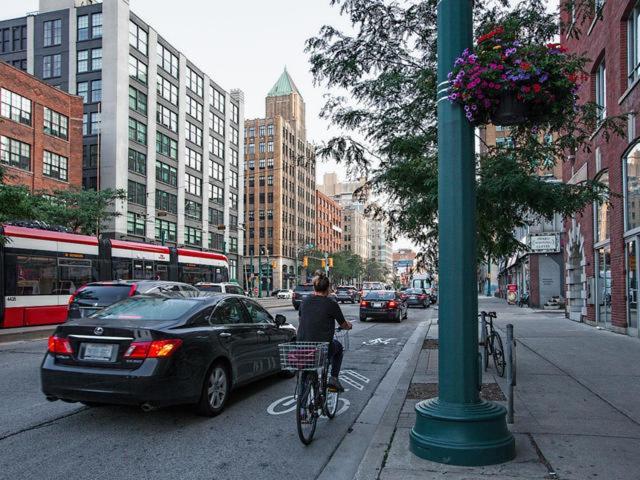 Spacious Corner Apartment Downtown Toronto Luaran gambar